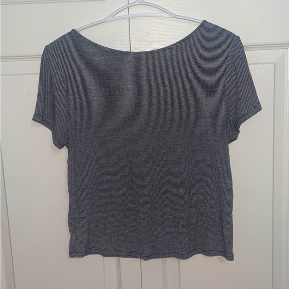 American Eagle US M | Black and White Striped Pattern Ribbed Crop Top - Picture 2 of 2